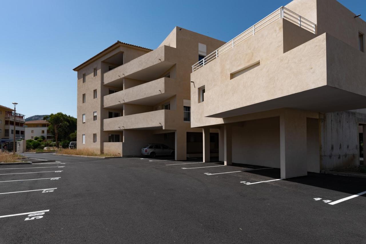 Pietra Apartment กาลวี ภายนอก รูปภาพ